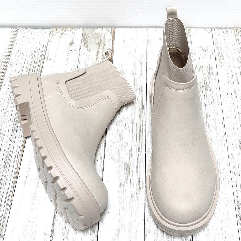 New Beige Chelsea Elastic Low Platform Ankle Boots Booties - Picture 2 of 2